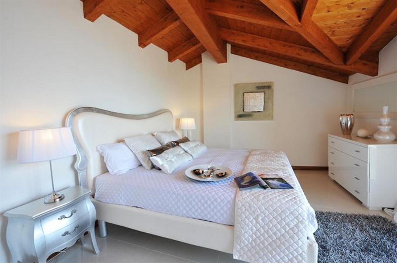 Balcone Di Pianello - Luna Apartment Pianello Del Lario Bagian luar foto